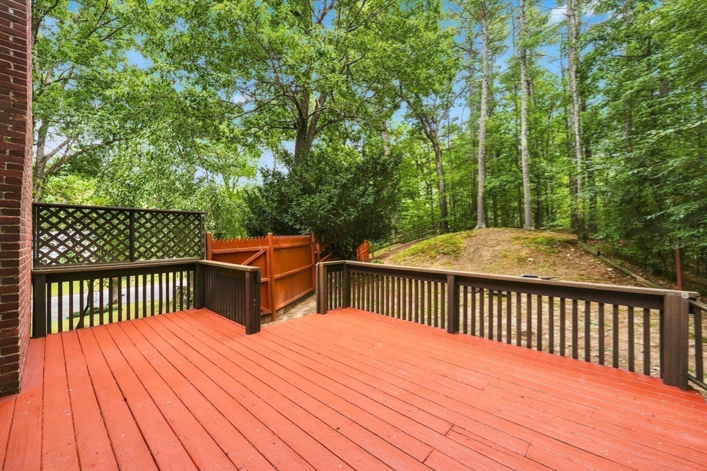 71 Warren Road Townsend, MA 01469 - Photo 25 of 34 Gallery Image 25