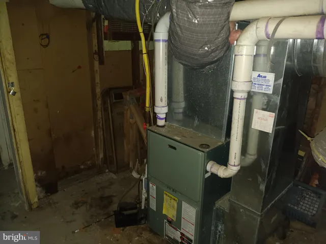 $139,999 | 216 Brunswick Avenue, Trenton, NJ 08618