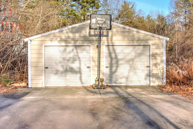 $475,000 | 474 Valley Road, Barre, MA 01005