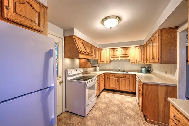 $475,000 | 474 Valley Road, Barre, MA 01005