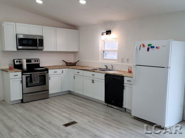 2290 Laberdee Road Adrian, MI 49221 - Photo 2 of 20 Gallery Image 2
