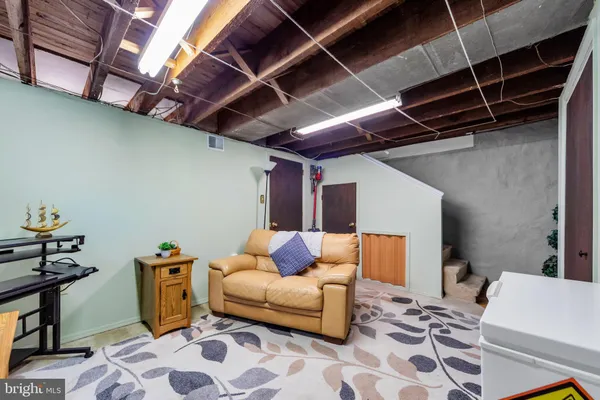 $375,000 | 409 Holmes Road, Morton, PA 19070