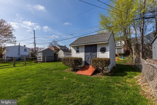 $375,000 | 409 Holmes Road, Morton, PA 19070