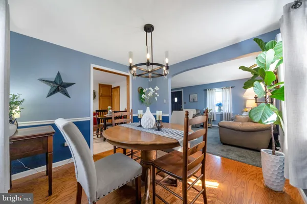 $375,000 | 409 Holmes Road, Morton, PA 19070
