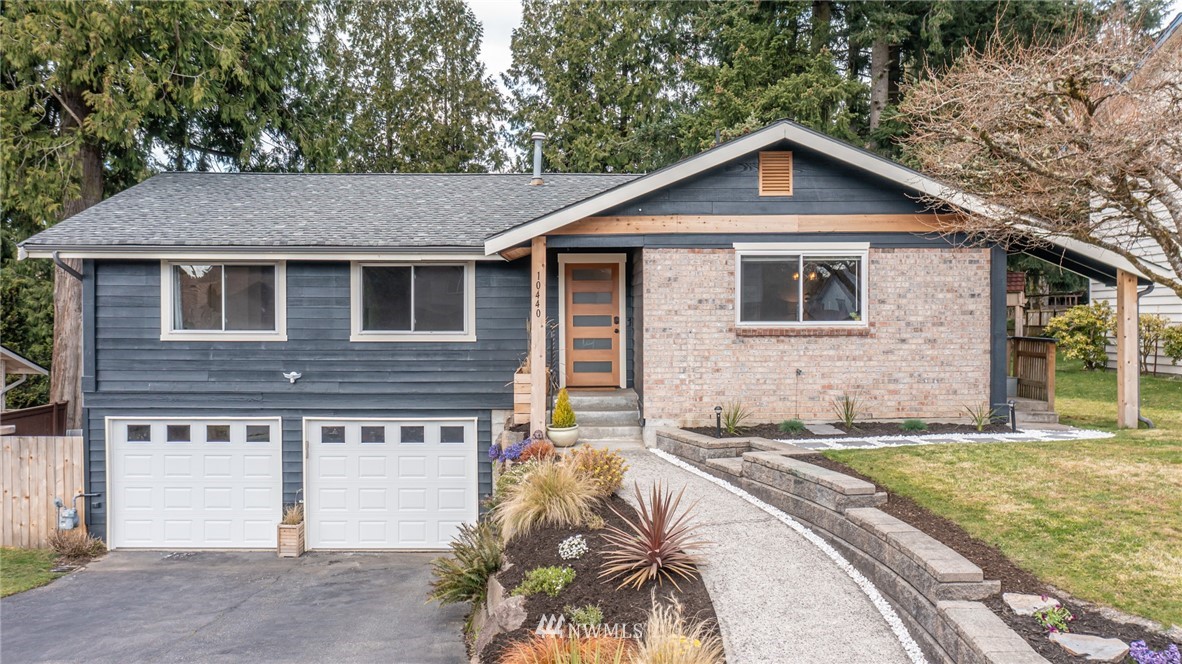10440 Northeast 201st Street Bothell, WA 98011 - Photo 2 of 39 Gallery Image 2