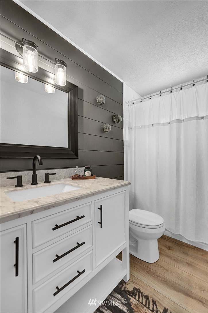 10440 Northeast 201st Street Bothell, WA 98011 - Photo 21 of 39 Gallery Image 21