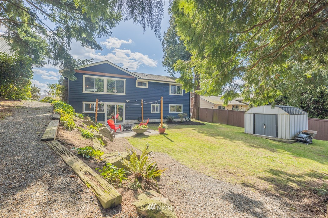10440 Northeast 201st Street Bothell, WA 98011 - Photo 33 of 39 Gallery Image 33