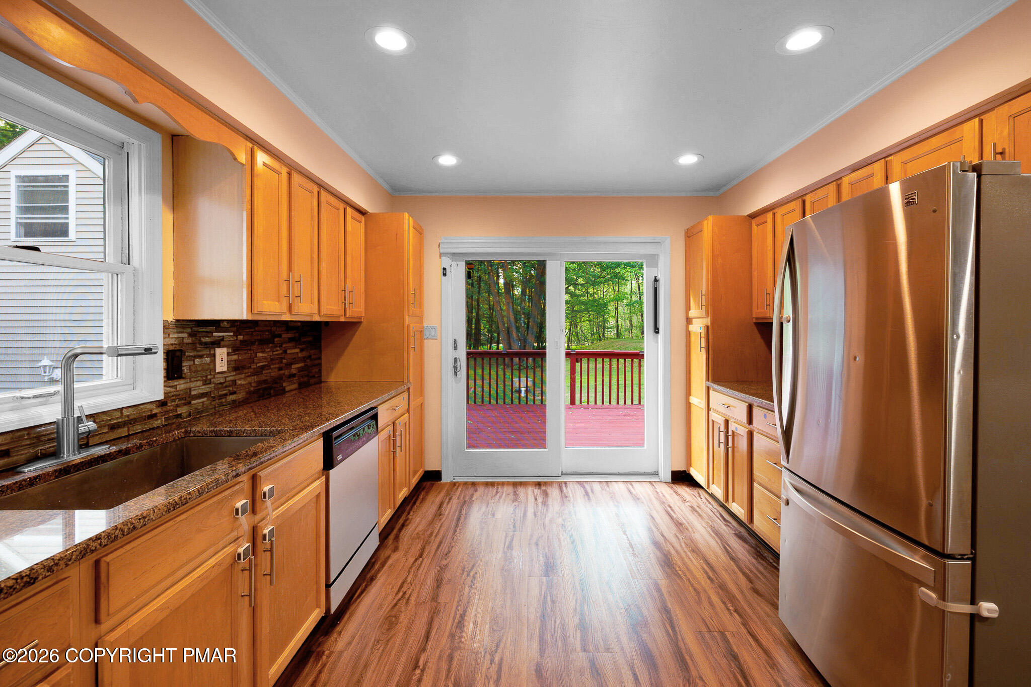 256 Sundance Road Effort, PA 18330 - Photo 24 of 82 Kitchen