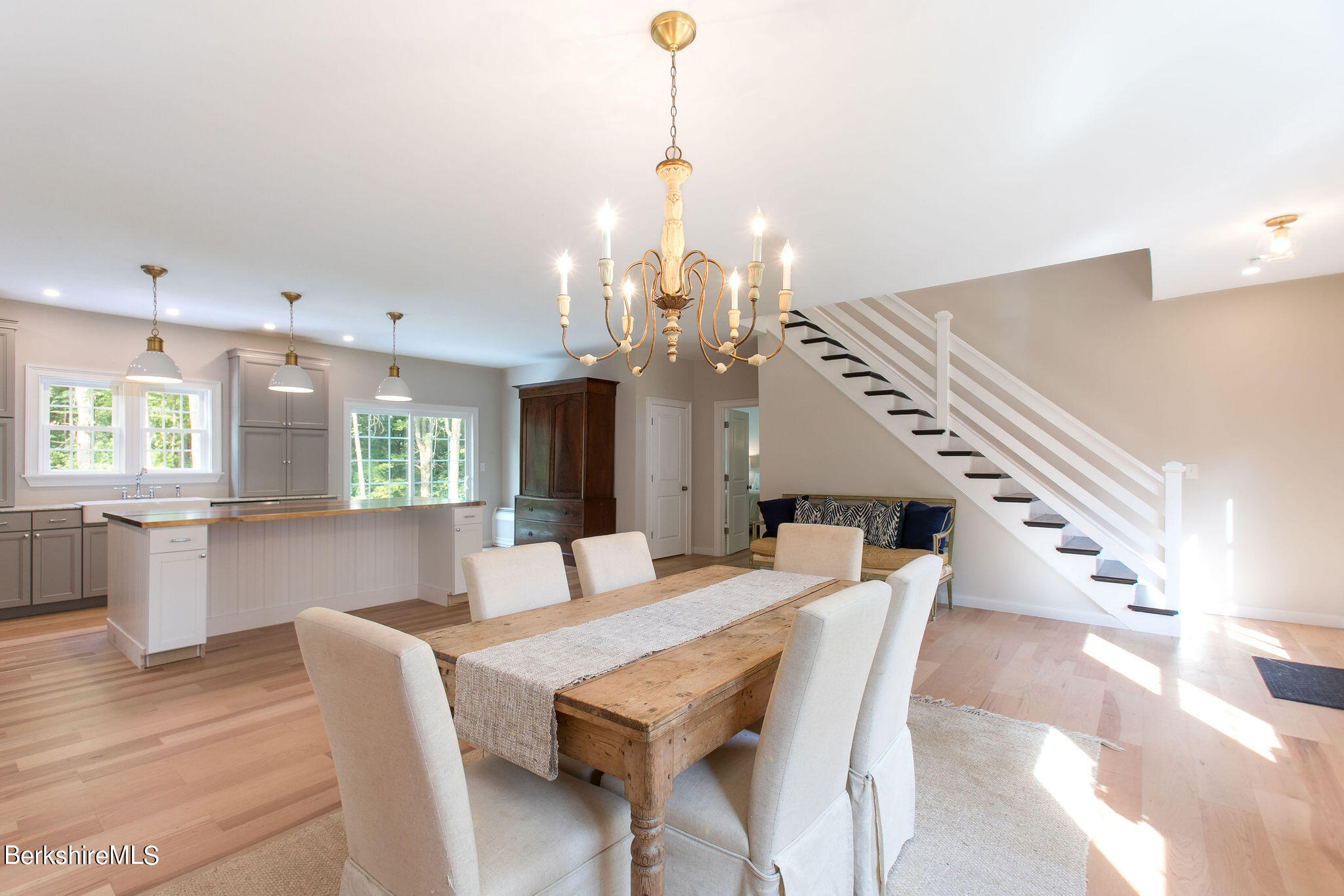897 Canaan Valley Road New Marlborough, MA 01259 - Photo 6 of 50 a dining room with furniture and window