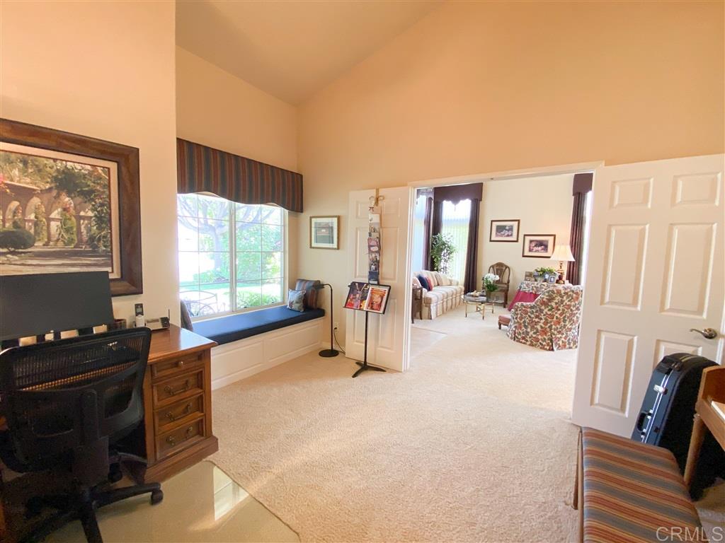 3805 Via Del Rancho Oceanside, CA 92056 - Photo 4 of 25