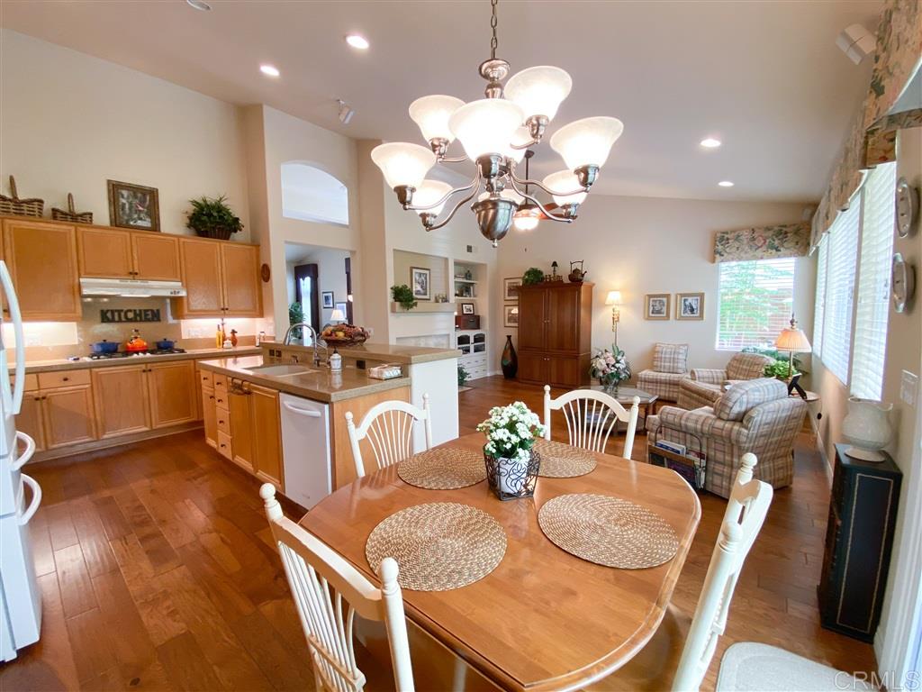 3805 Via Del Rancho Oceanside, CA 92056 - Photo 9 of 25