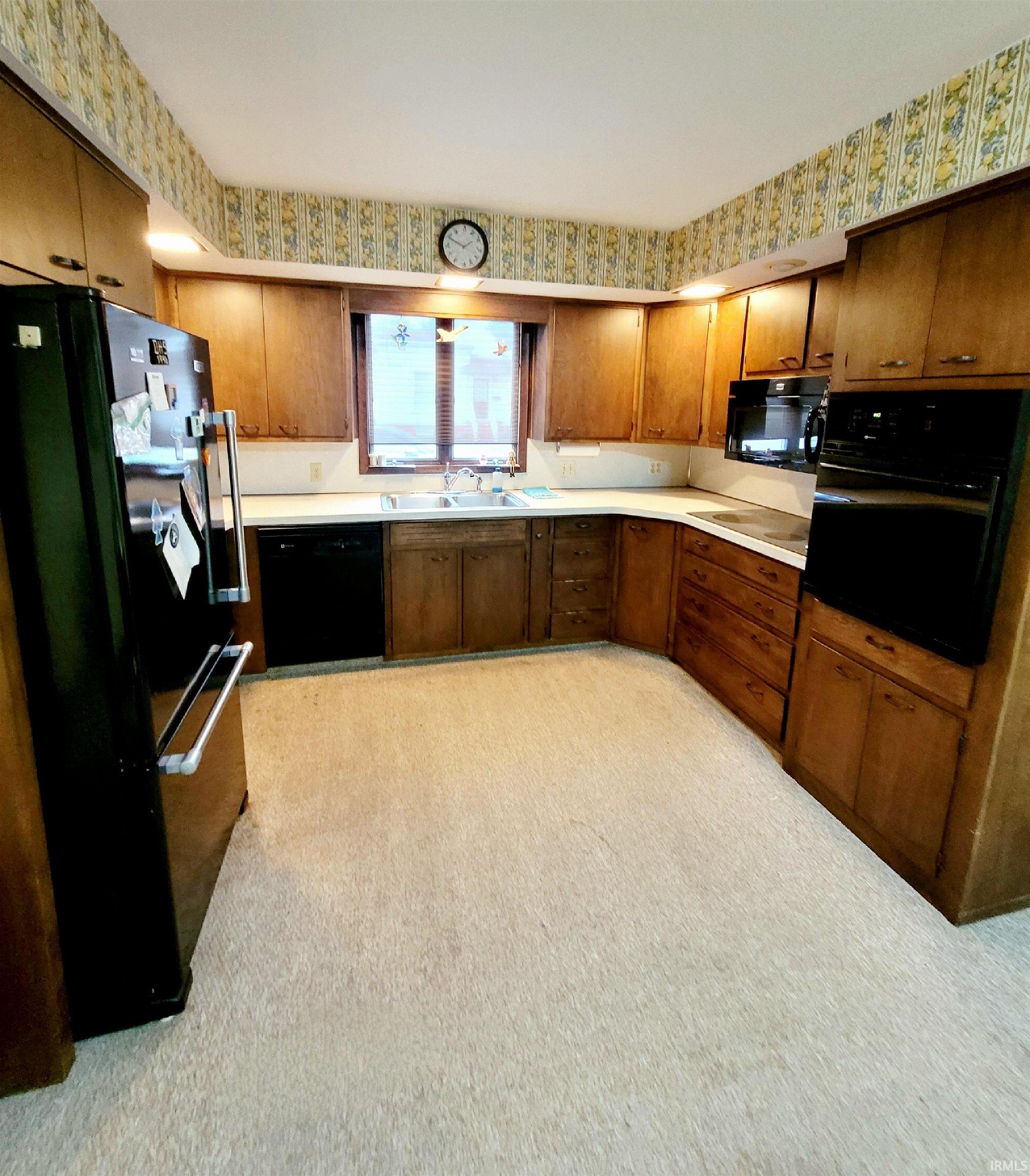 126 West Walnut Street Flora, IN 46929 - Photo 7 of 25