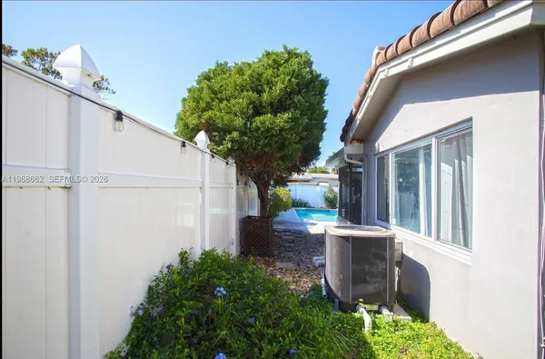 $749,000 | 2450 Northeast 18th Street, Pompano Beach, FL 33062