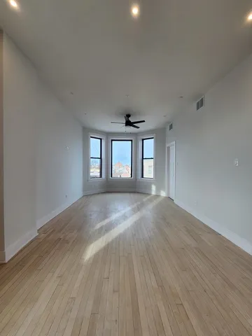 $2,500 | 2345 West 23rd Street, Unit 3, Chicago, IL 60608