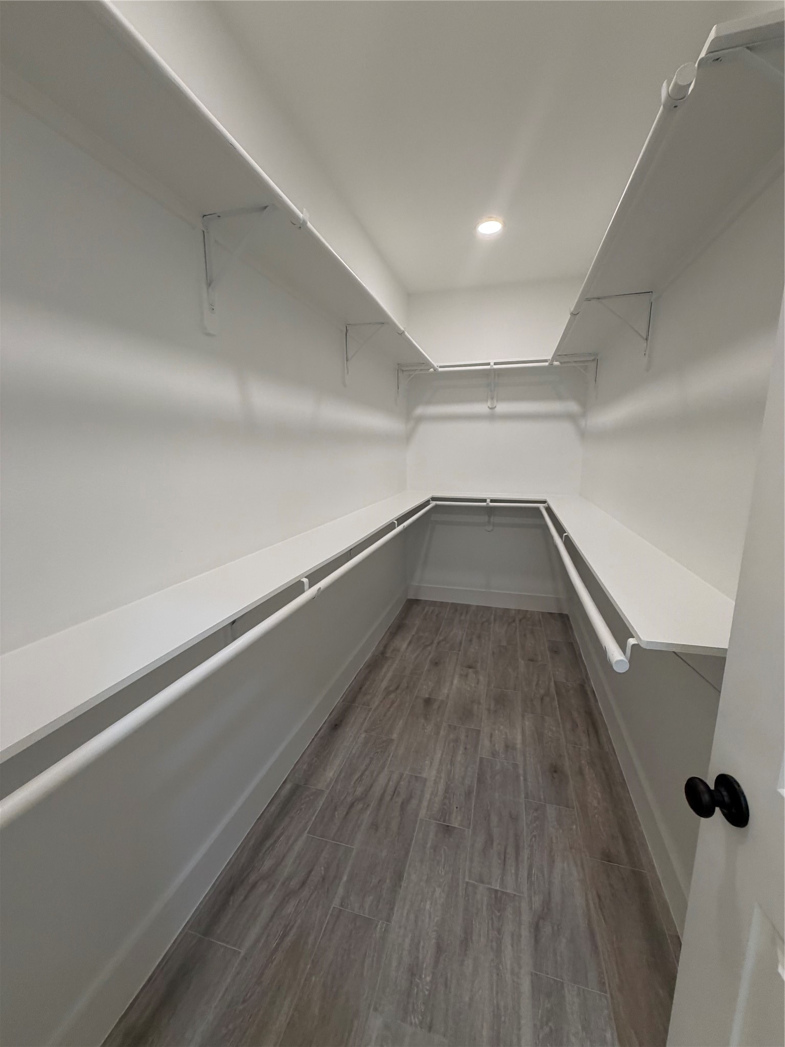 14893 Forest Castle Road Conroe, TX 77306 - Photo 15 of 29 Gallery Image 15