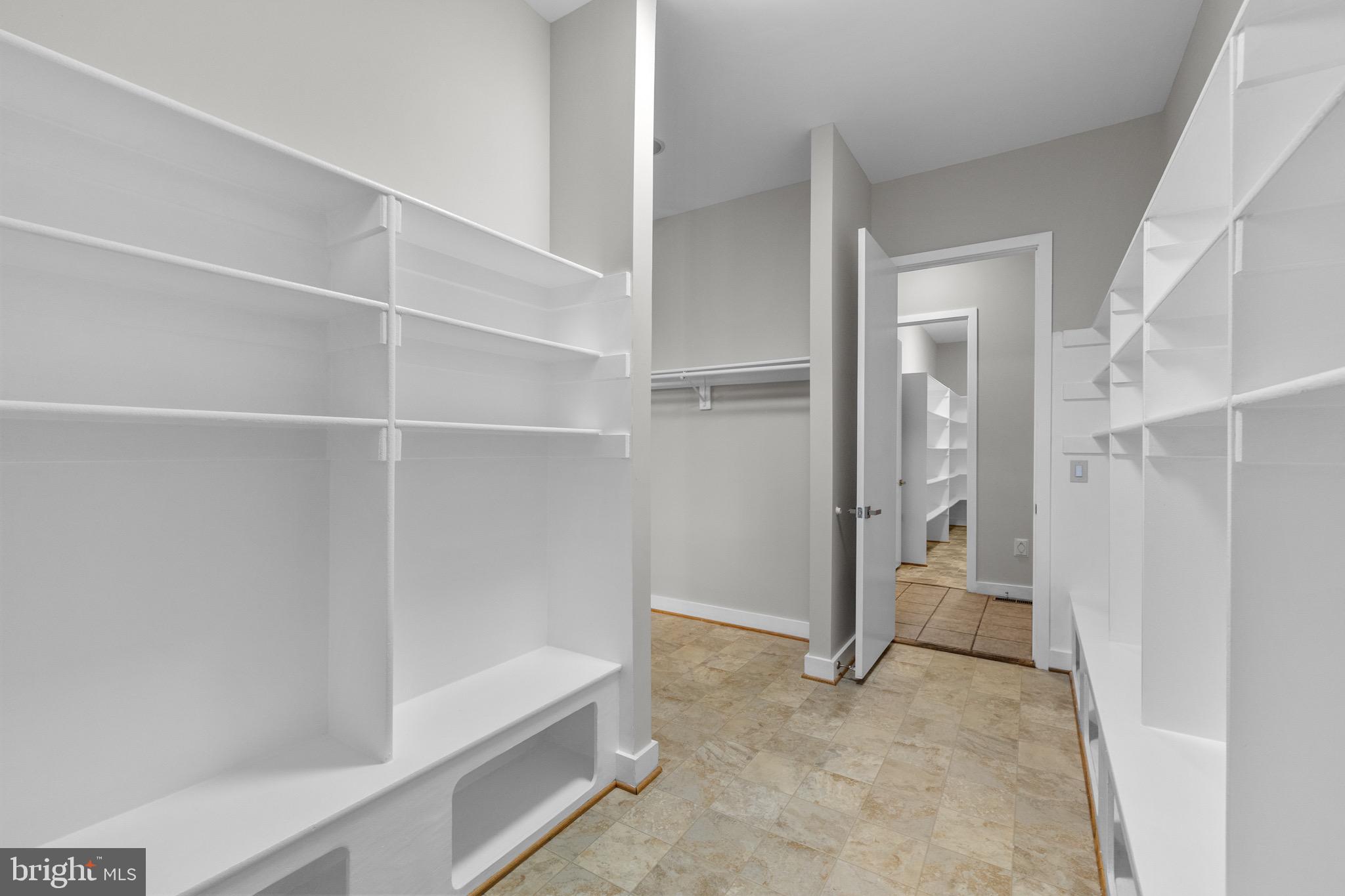 12713 Greenbriar Road Potomac, MD 20854 - Photo 54 of 107 Mudroom with separate entrance!