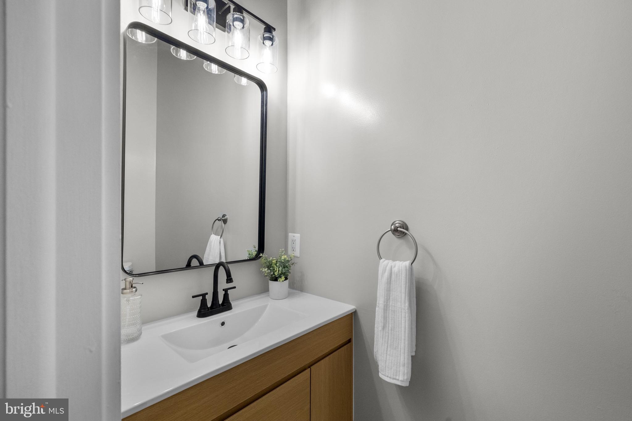 12713 Greenbriar Road Potomac, MD 20854 - Photo 57 of 107 Second half bath on main level!