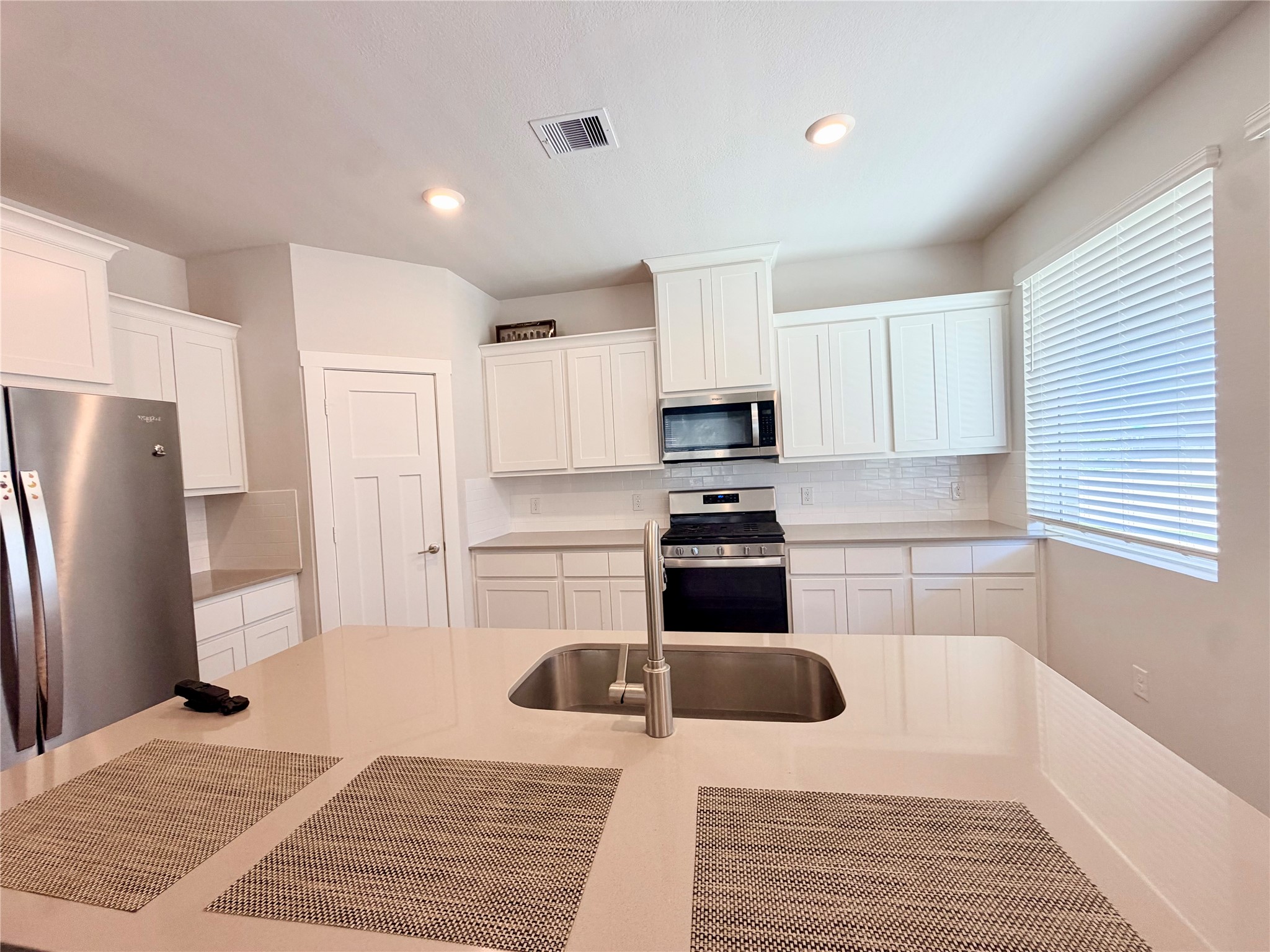 771 Double Mountain Road College Station, TX 77845 - Photo 9 of 48 Gallery Image 9
