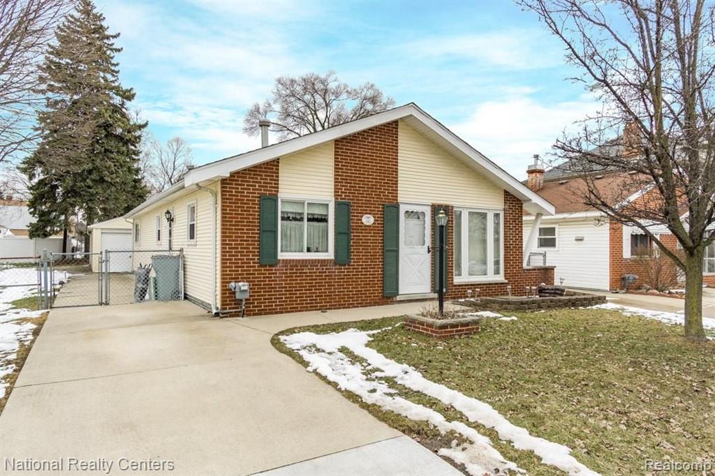 210 South Campbell Road Royal Oak, MI 48067 - Photo 2 of 25