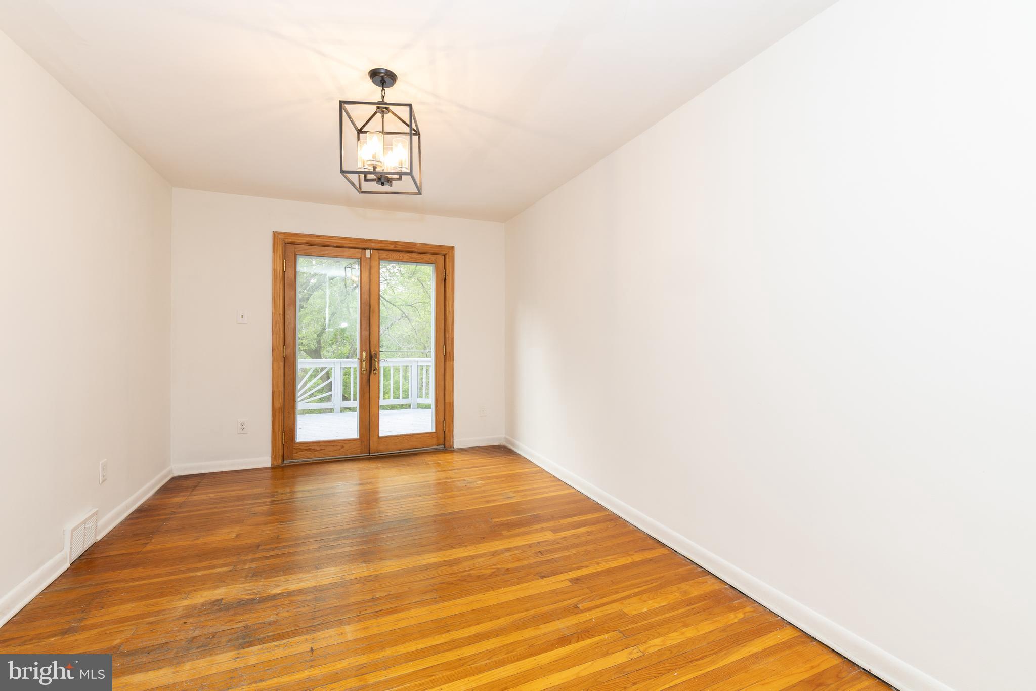 1420 Powell Road Brookhaven, PA 19015 - Photo 12 of 46