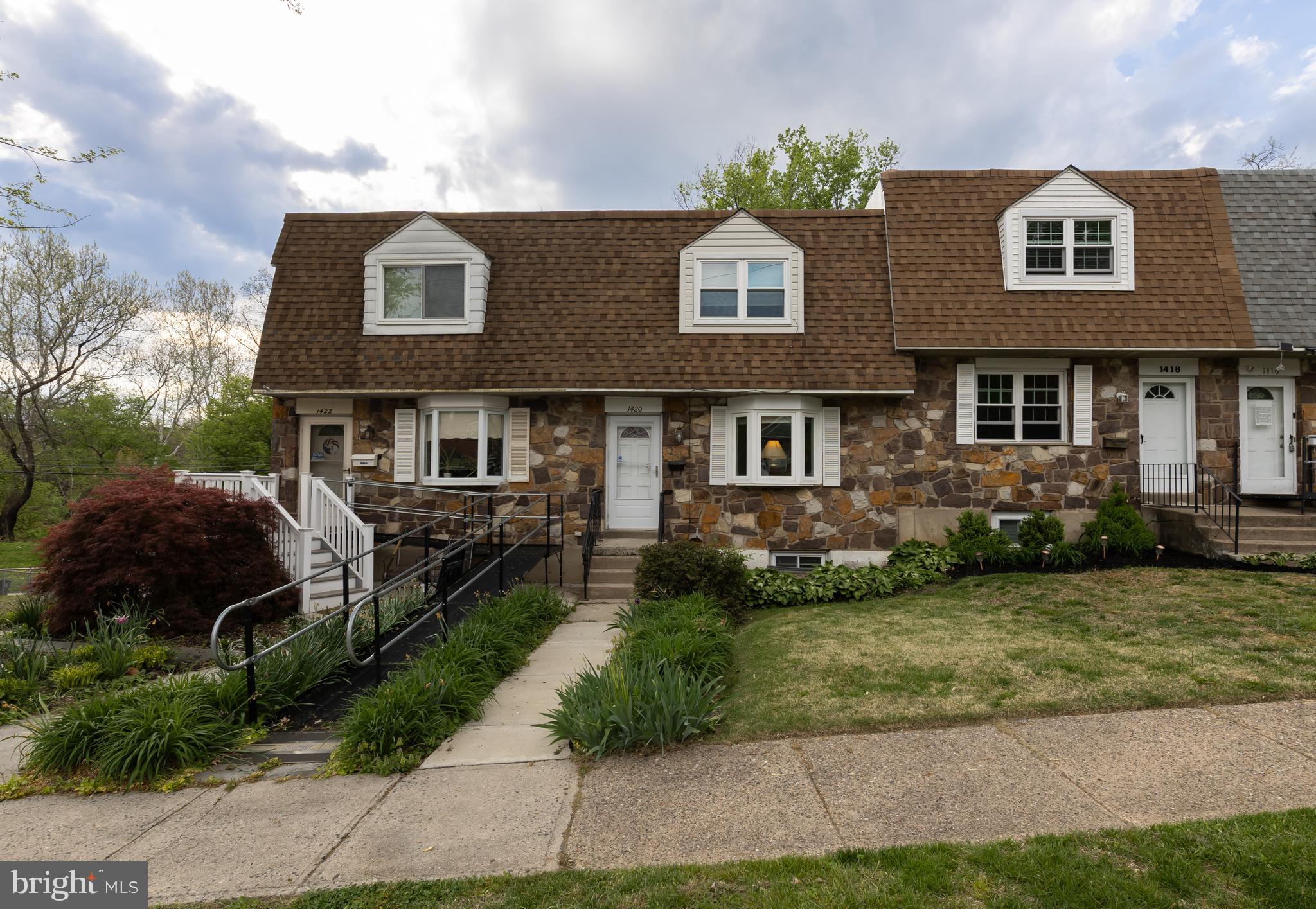 1420 Powell Road Brookhaven, PA 19015 - Photo 3 of 46