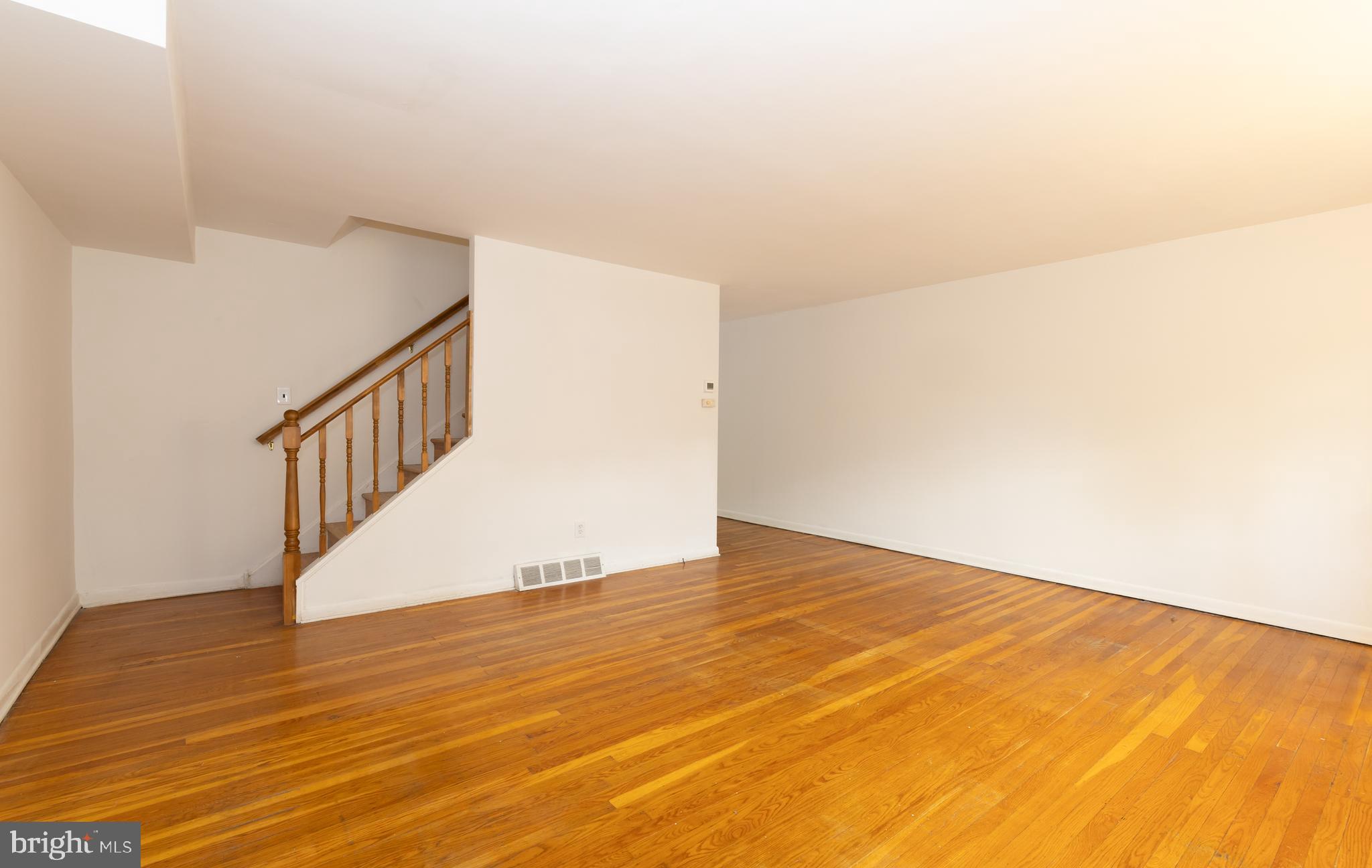 1420 Powell Road Brookhaven, PA 19015 - Photo 4 of 46