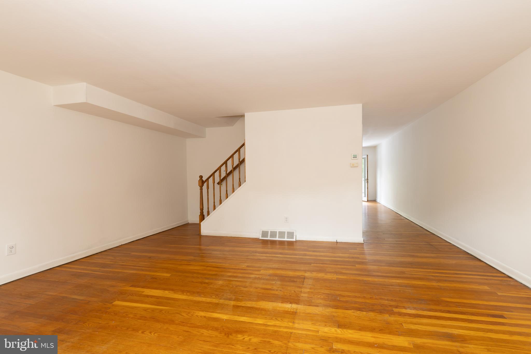 1420 Powell Road Brookhaven, PA 19015 - Photo 5 of 46