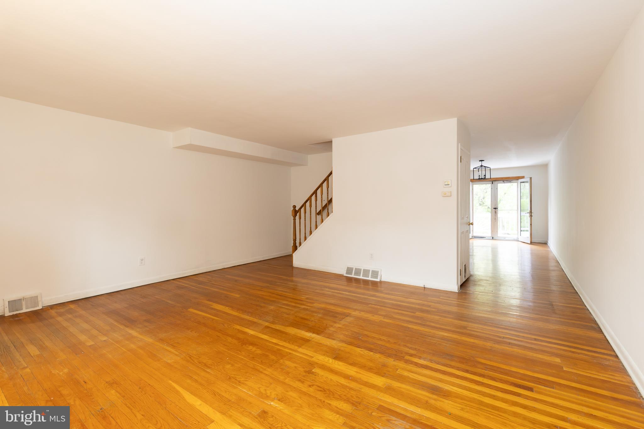 1420 Powell Road Brookhaven, PA 19015 - Photo 6 of 46