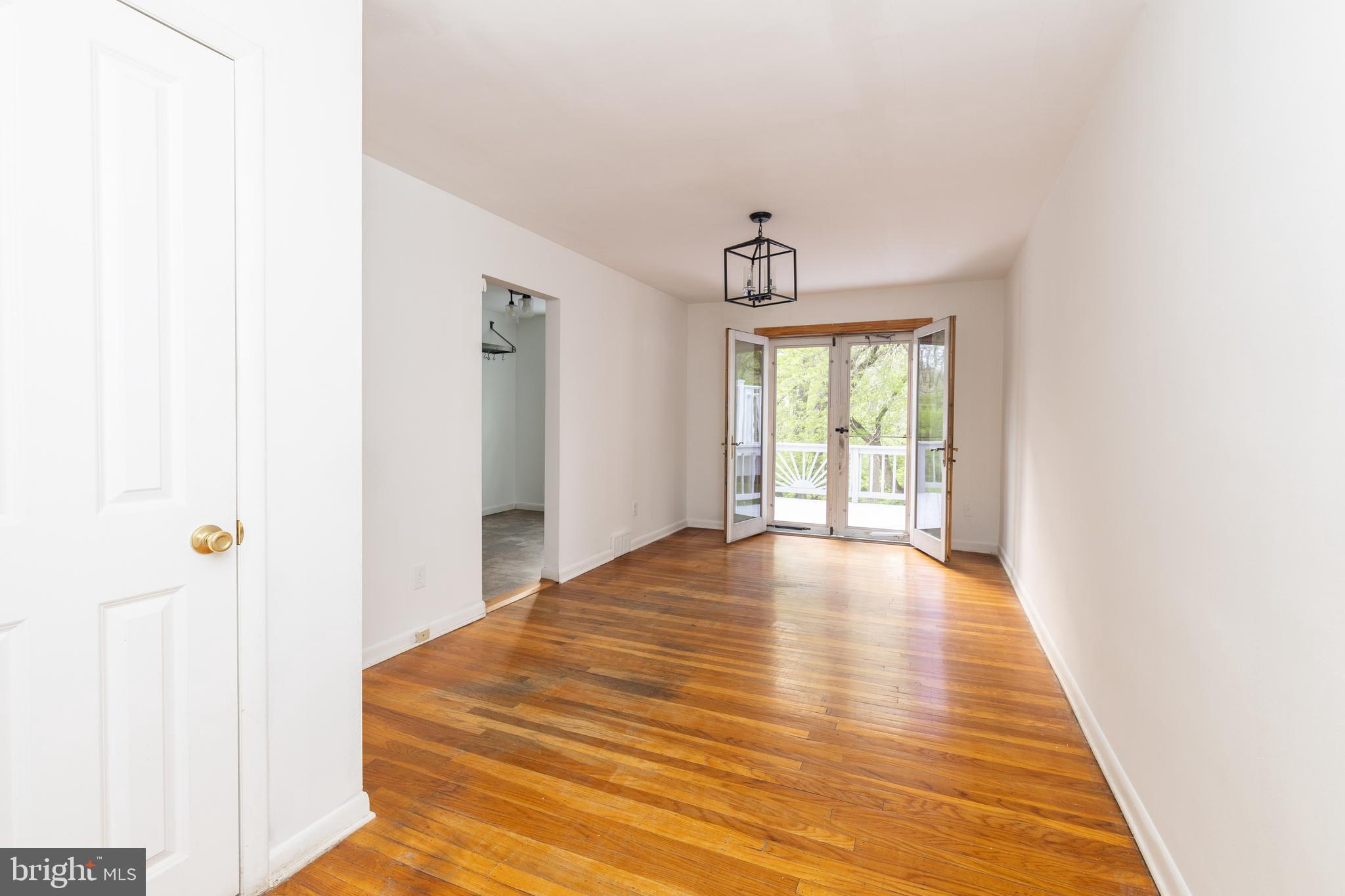 1420 Powell Road Brookhaven, PA 19015 - Photo 9 of 46