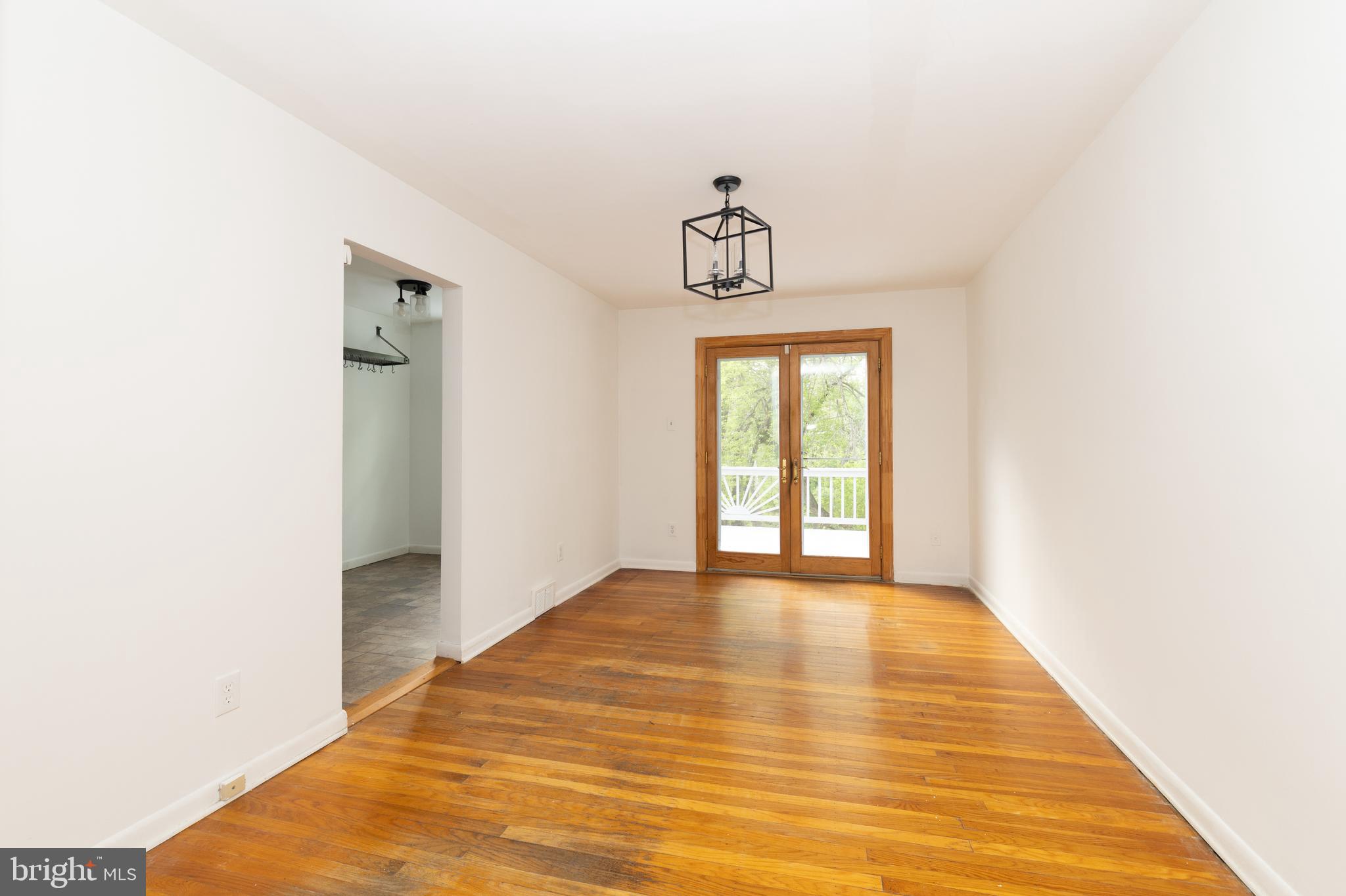 1420 Powell Road Brookhaven, PA 19015 - Photo 10 of 46