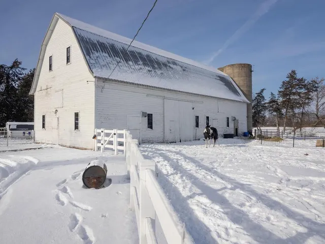 $449,900 | 23086 County Road 44, St. Augusta, MN 55320