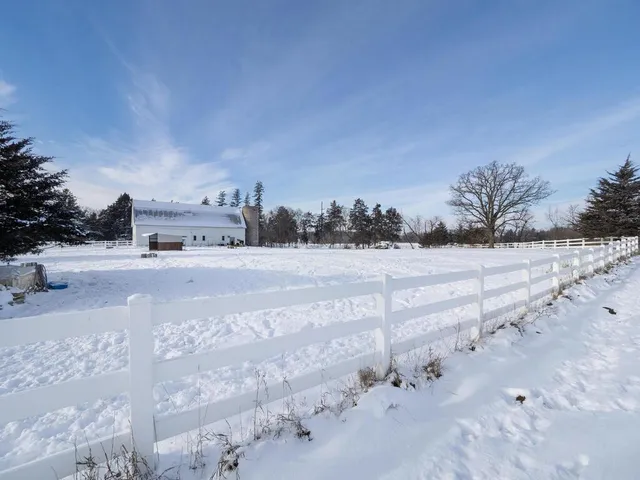 $449,900 | 23086 County Road 44, St. Augusta, MN 55320