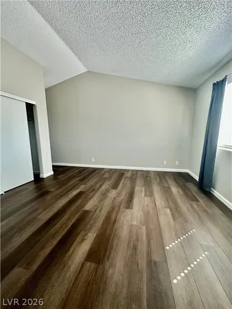 $1,950 | 7037 Brown Derby Circle, Las Vegas, NV 89128