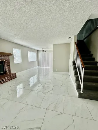 $1,950 | 7037 Brown Derby Circle, Las Vegas, NV 89128