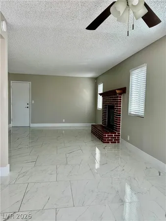 $1,950 | 7037 Brown Derby Circle, Las Vegas, NV 89128