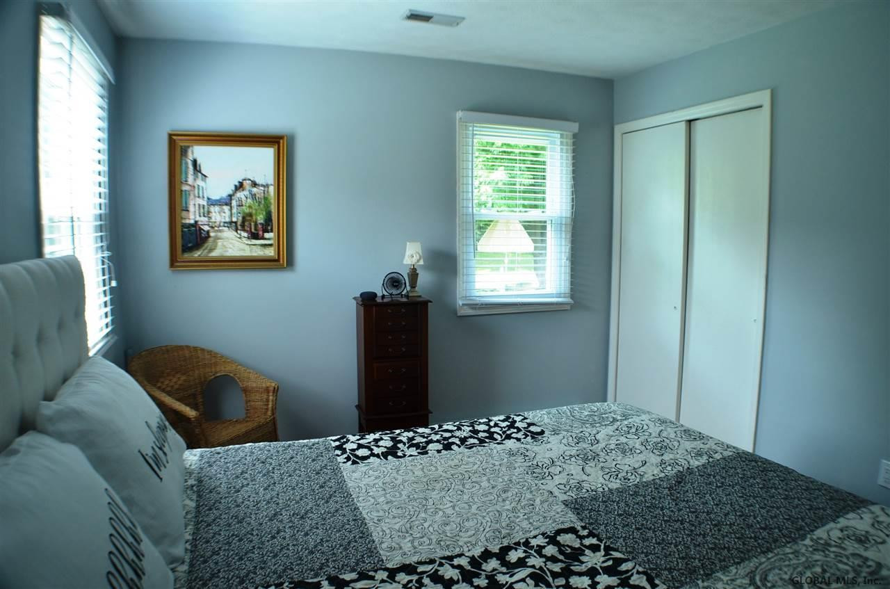 2052 Rosedale Way Guilderland, NY 12303 - Photo 12 of 21 Photo 12