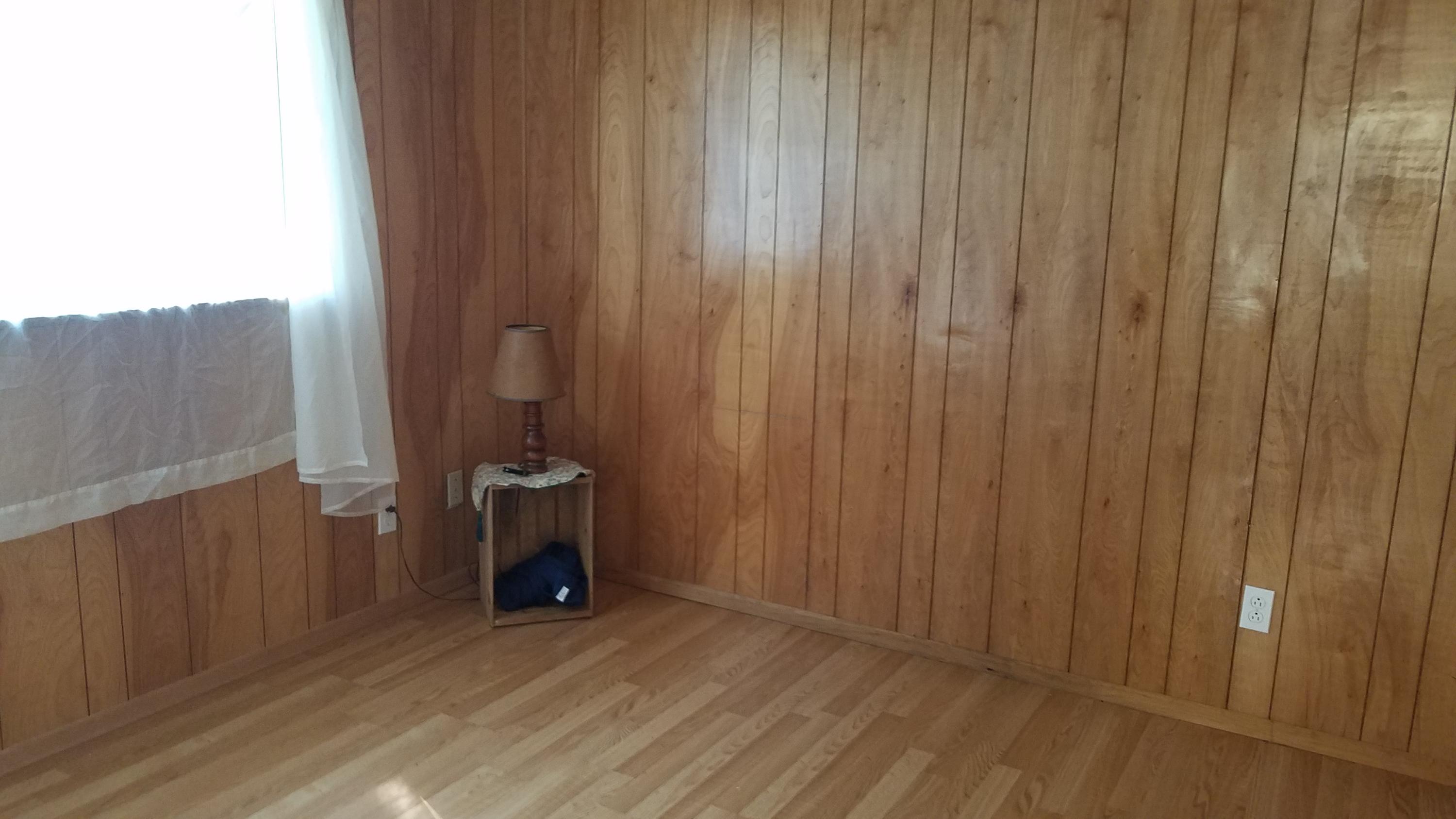 15567 Water Gap Road Williams, OR 97544 - Photo 11 of 36 First Bedroom