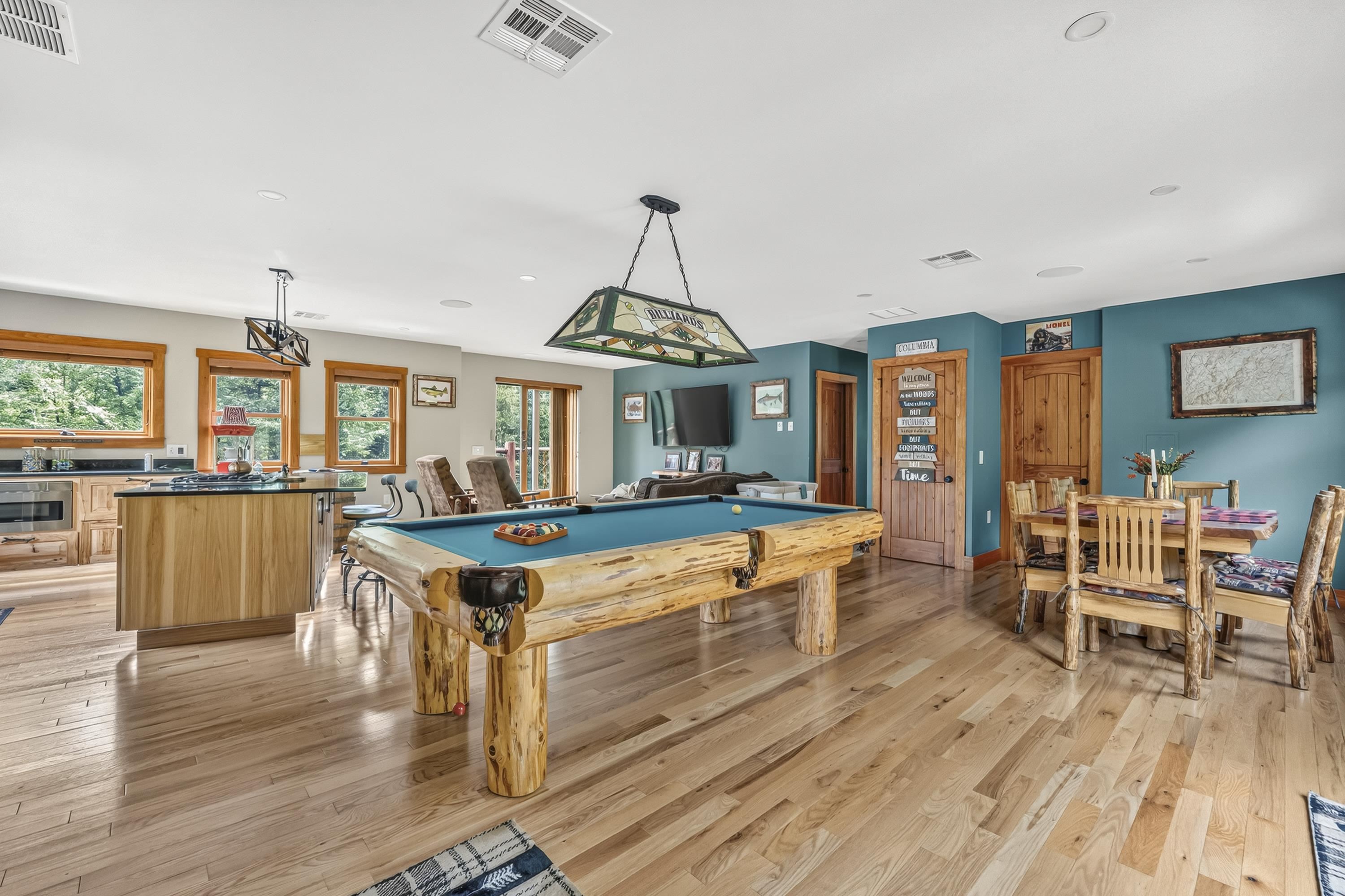 160 Meridan Hill Road Columbia, NH 03590 - Photo 13 of 60 Gallery Image 13
