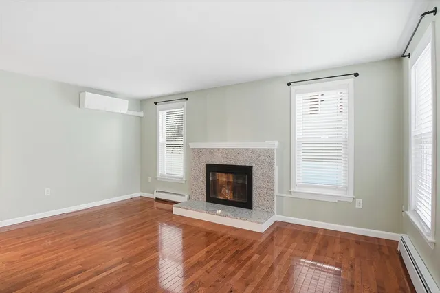 $3,500 | 42 Catalpa Circle, Worcester, MA 01603