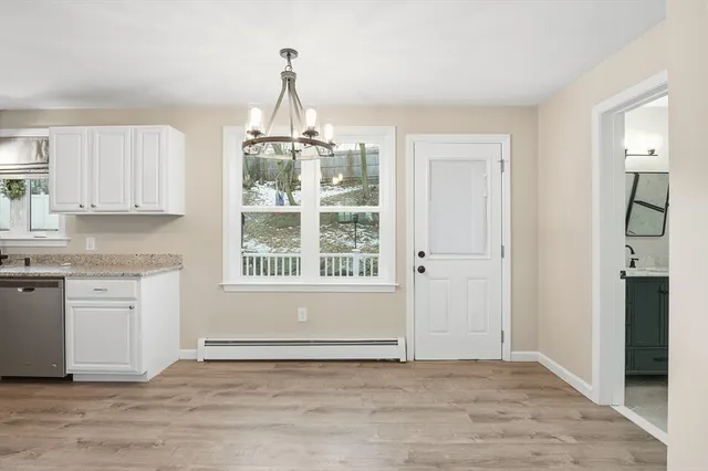 $3,500 | 42 Catalpa Circle, Worcester, MA 01603