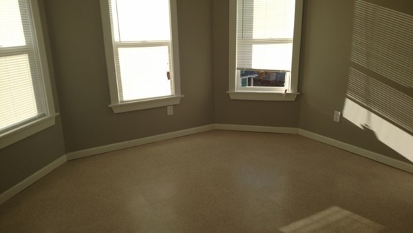 89-91 Cambridge Street Springfield, MA 01109 - Photo 6 of 9 a view of an empty room with a window