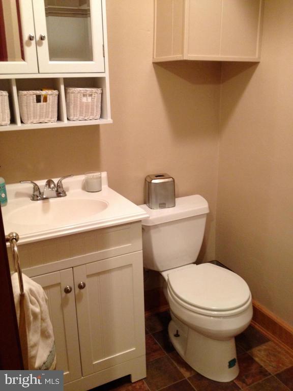 104 Market Street Lititz, PA 17543 - Photo 14 of 22