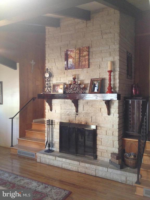 104 Market Street Lititz, PA 17543 - Photo 6 of 22