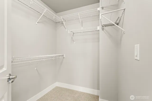 $1,350,000 | 2170 Northwest Stoney Creek Drive, Issaquah, WA 98027