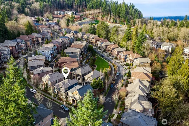 $1,350,000 | 2170 Northwest Stoney Creek Drive, Issaquah, WA 98027