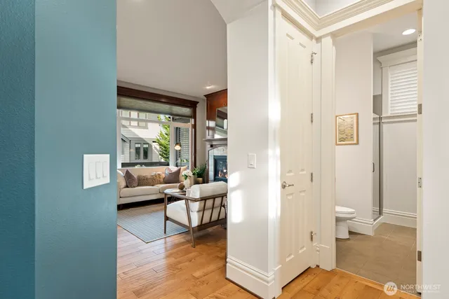 $1,350,000 | 2170 Northwest Stoney Creek Drive, Issaquah, WA 98027