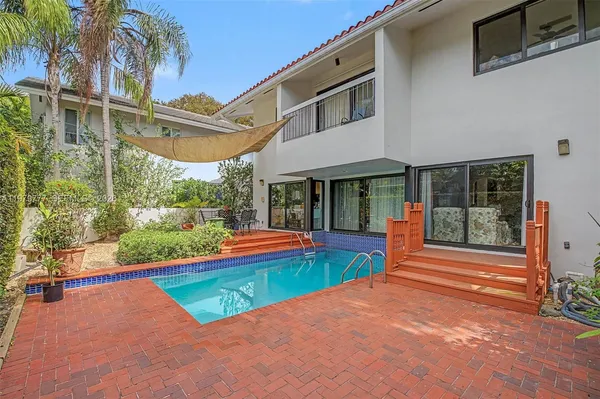 $2,350,000 | 4950 San Amaro Drive, Coral Gables, FL 33146