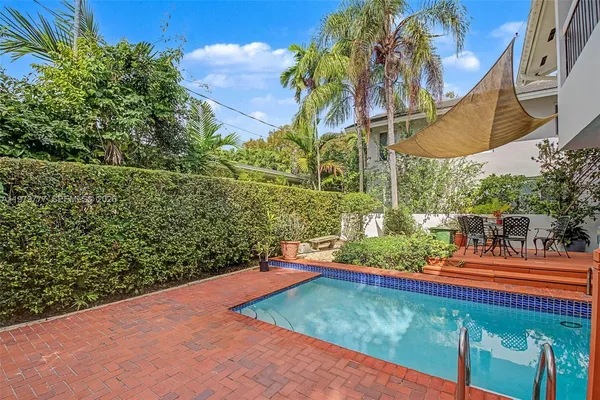 $2,350,000 | 4950 San Amaro Drive, Coral Gables, FL 33146