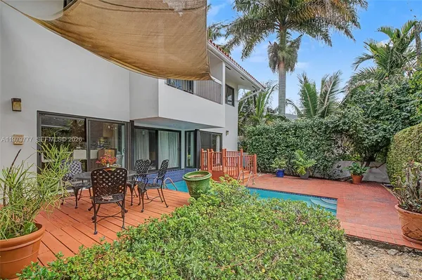 $2,350,000 | 4950 San Amaro Drive, Coral Gables, FL 33146