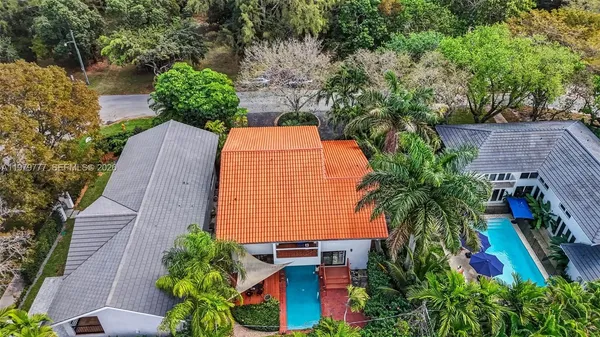 $2,350,000 | 4950 San Amaro Drive, Coral Gables, FL 33146